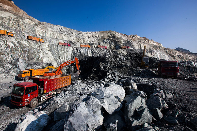 iron-ore-mining