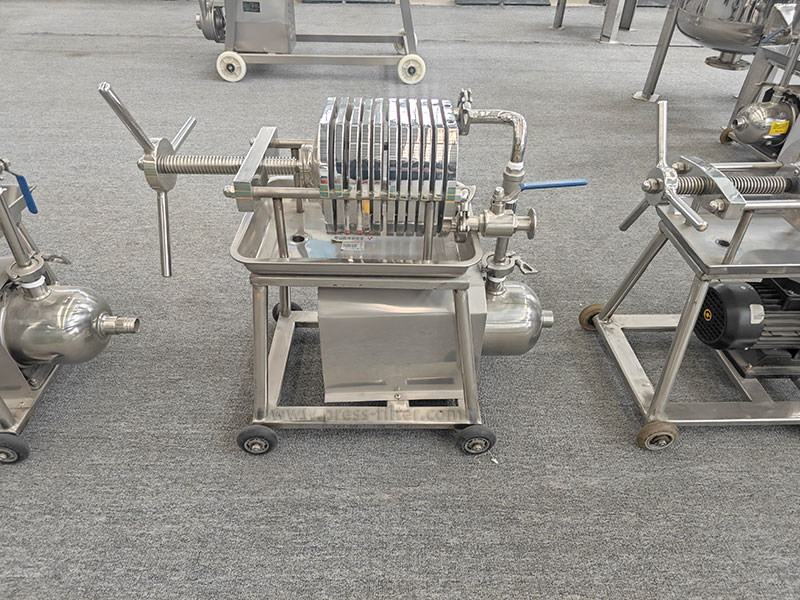 Stainless steel multilayer plate and frame filter