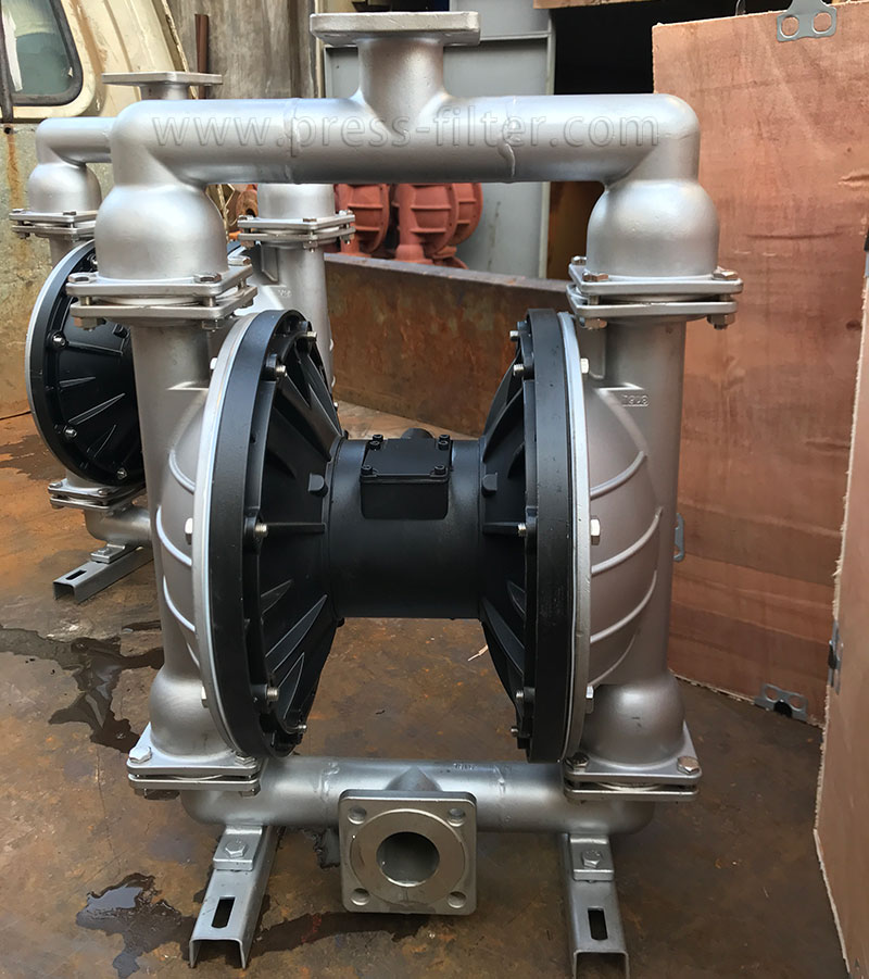 diaphragm pump