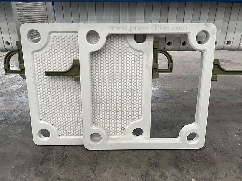 plate and frame filter plate